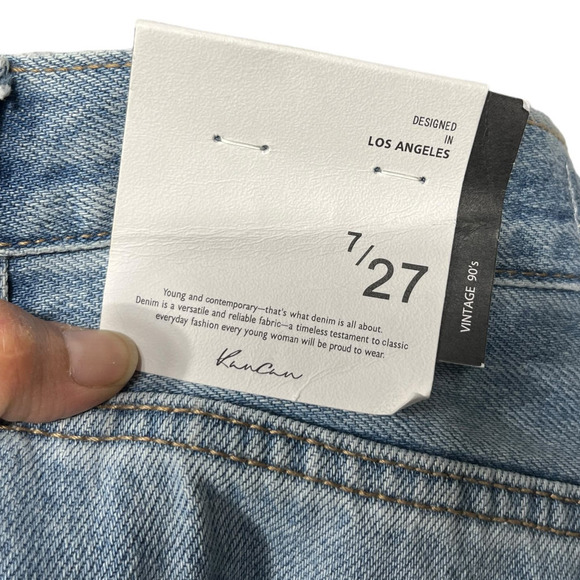 NWT Women’s KanCan 90’s Wide Leg Straight Jeans - Picture 8 of 9